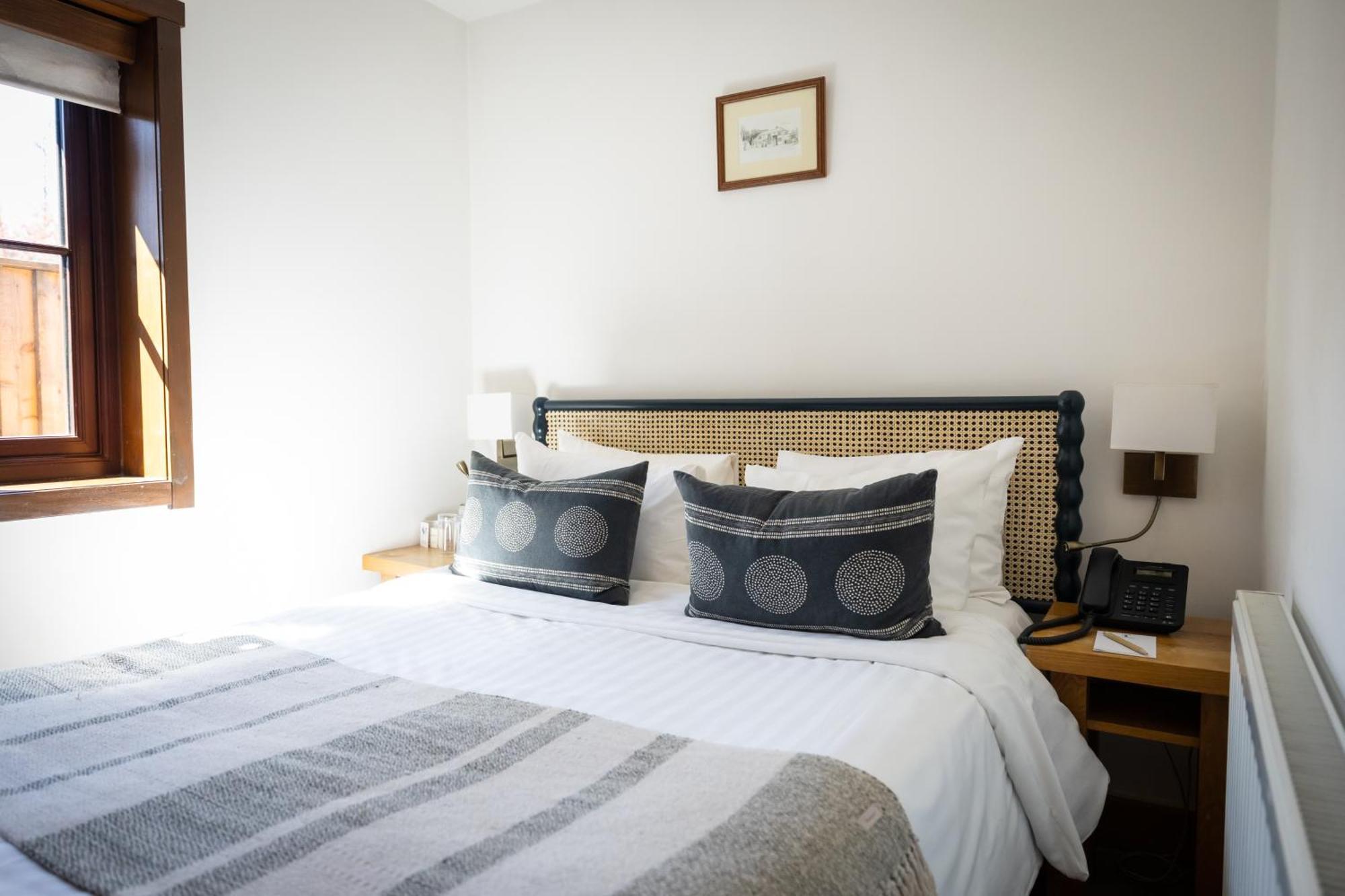 Tewinbury Farm Hotel Room photo